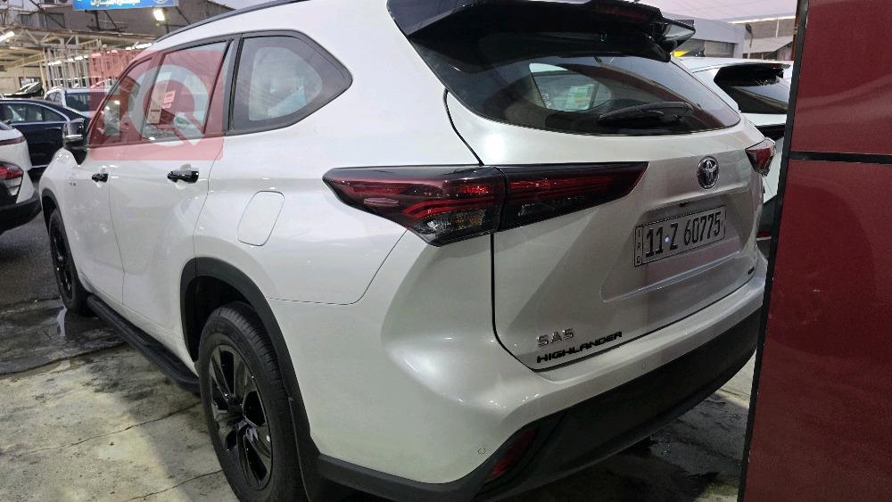 تويوتا هايلاندر